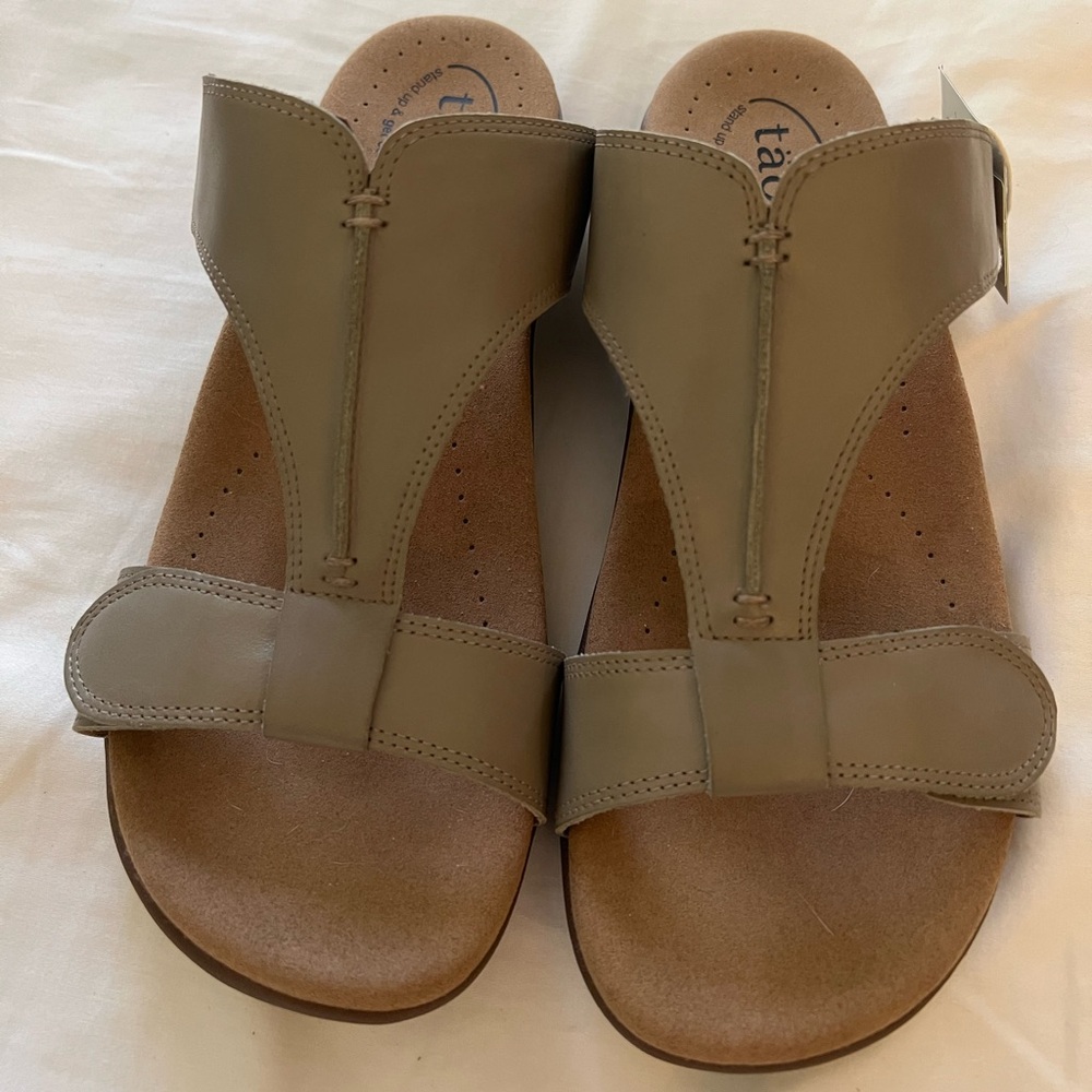 Taos Footwear Taupe Women's Sandals